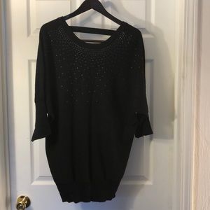 Black 3/4 sleeve, 14/16 sweater with scoop back